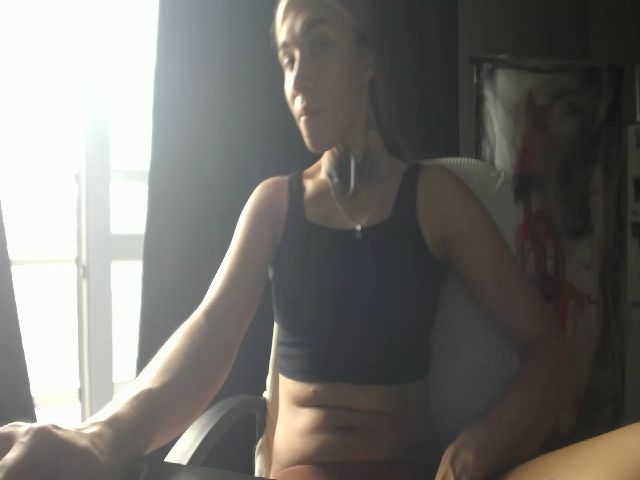 Live sex webcam photo for Angie_Wild #253455699