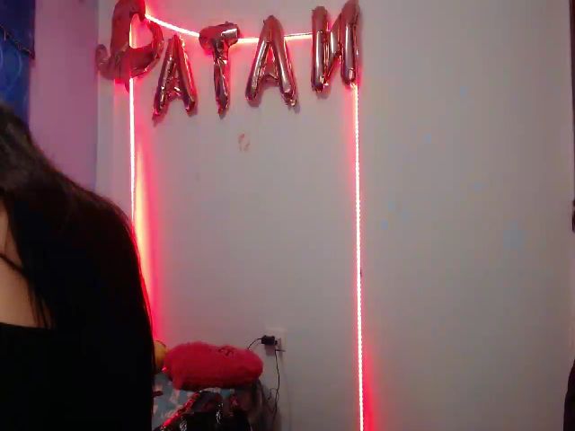 Live sex webcam photo for Hot_skinny_ #253513978