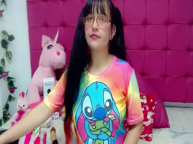 Live sex webcam photo for Pink_queenn #259801416