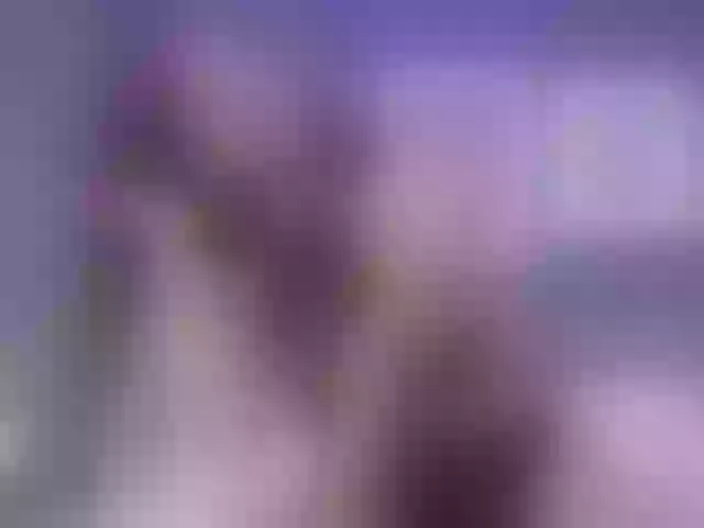 Live sex webcam photo for Lindasantos #241268025