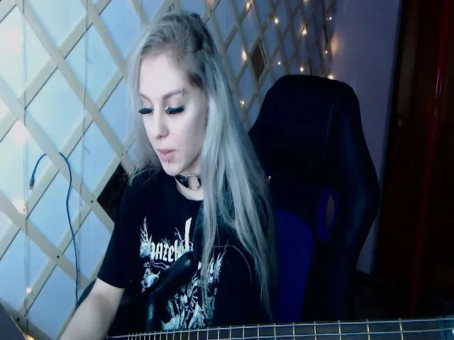 Live sex webcam photo for Exorty #252997337