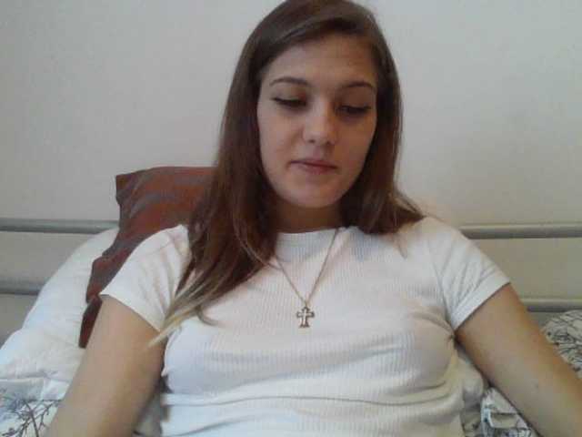 Live sex webcam photo for sweet23jane23 #241310100