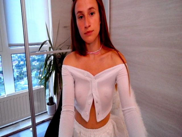 Live sex webcam photo for LovelyBvnny #253146715