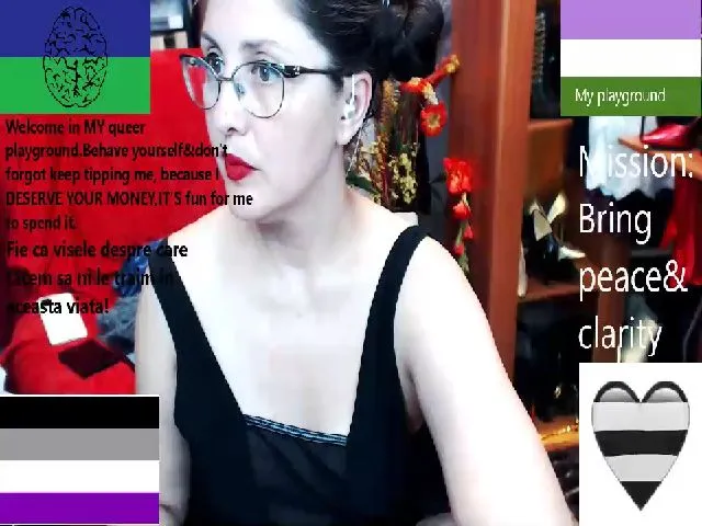 Live sex webcam photo for ImperatrizaS #264046457