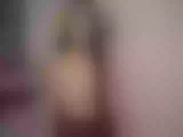 Live sex webcam photo for Noonalatin #255690474