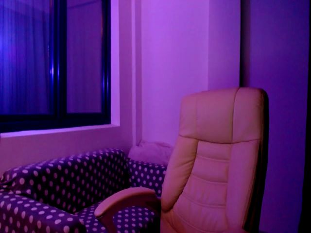 Live sex webcam photo for ANAzingERICKA #252708522