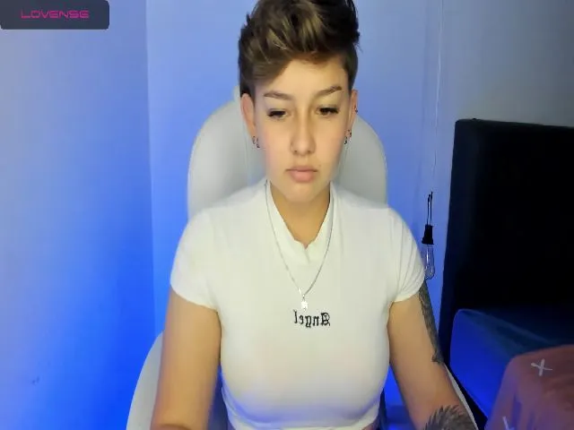 Live sex webcam photo for SalemJimenez #253334010