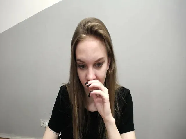 Live sex webcam photo for HappySecret_ #263851598