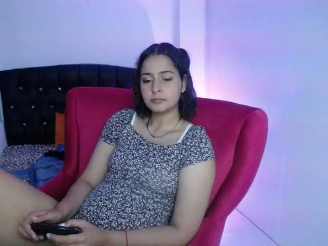 Live sex webcam photo for goddesstepha #241352424