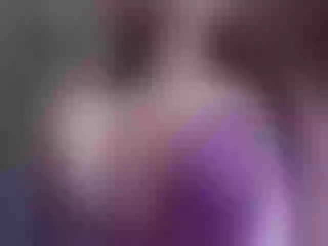 Live sex webcam photo for Honey_kitten1 #264304060