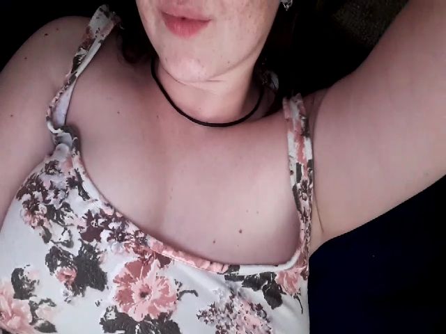 Live sex webcam photo for ChristaRi #256938899