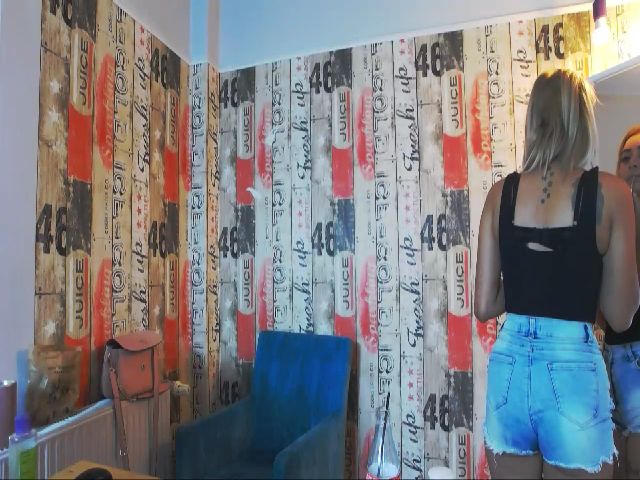 Live sex webcam photo for RubbyKalifha #258035683