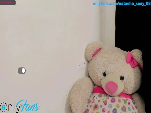 Live sex webcam photo for Natasha1_sexy #252301049