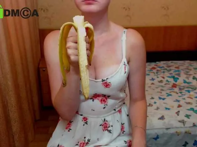 Live sex webcam photo for Monikana #252492395