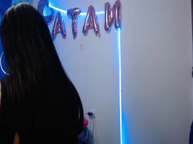 Live sex webcam photo for Hot_skinny_ #253516591