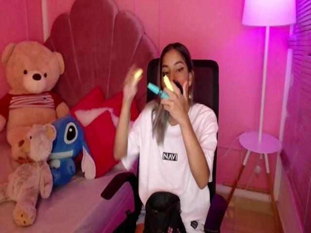 Live sex webcam photo for Diane_sinn #259276974