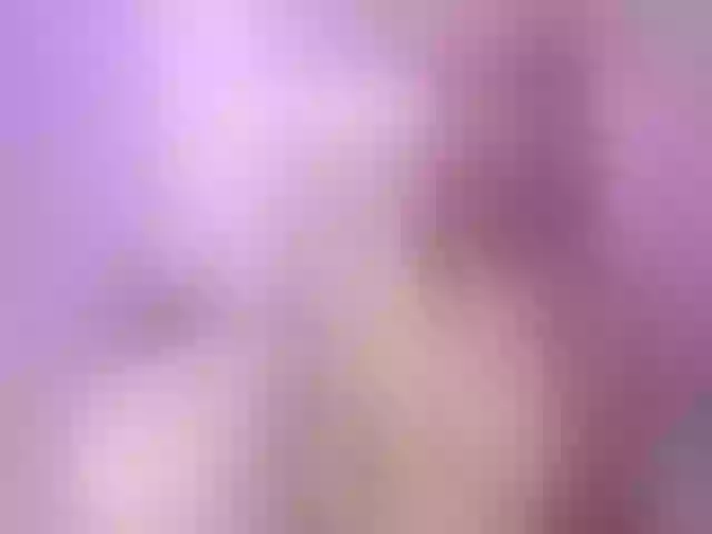 Live sex webcam photo for Sophie_pink18 #255201979