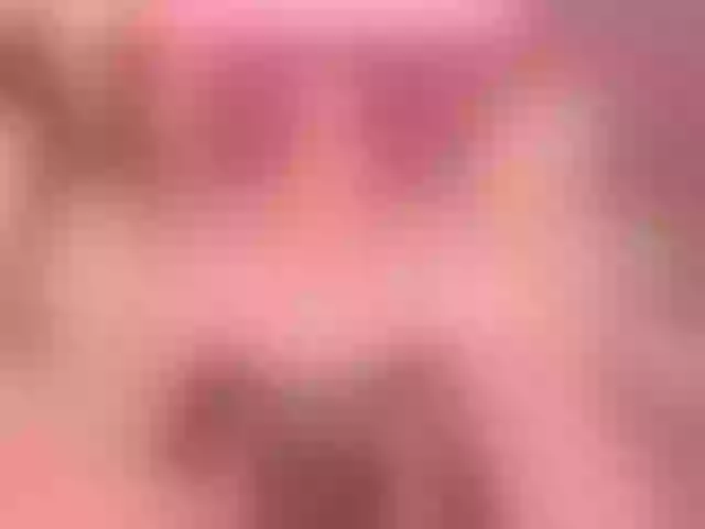 Live sex webcam photo for RedCat18 #255050380