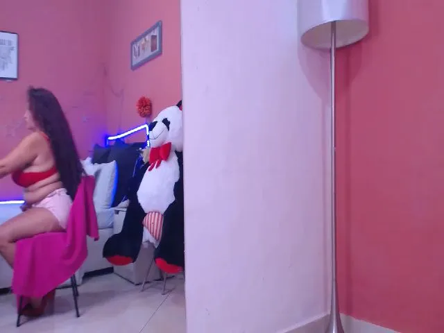 Live sex webcam photo for Victoria_flr #254644503