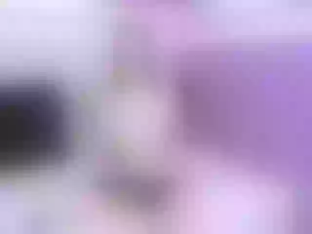 Live sex webcam photo for Violet21_ #262699925