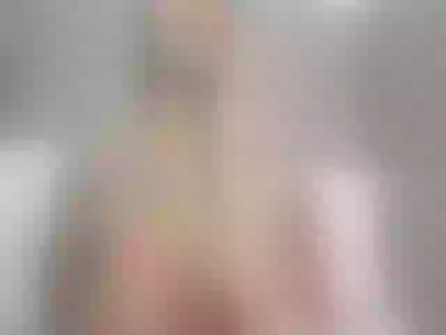 Live sex webcam photo for EVAXROSE #253252138