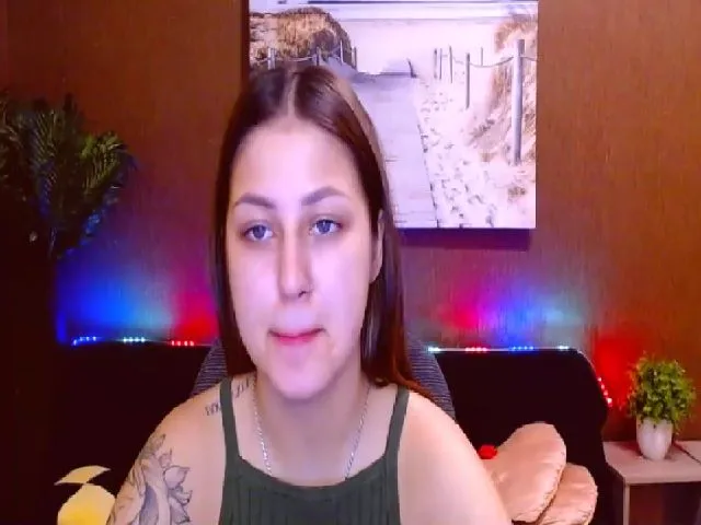 Live sex webcam photo for MsDream_ #254467891