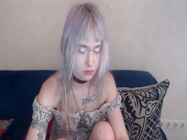 Live sex webcam photo for Killinna #258146385