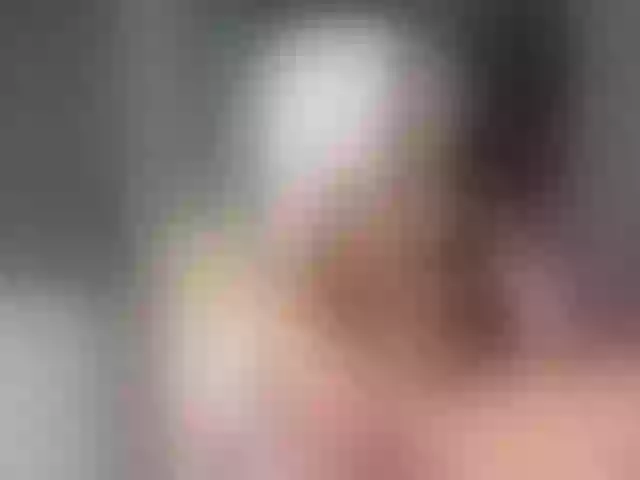 Live sex webcam photo for AiriKim #254382807