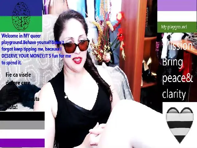 Live sex webcam photo for ImperatrizaS #255825727