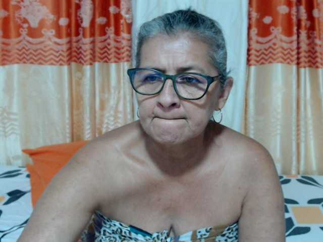 Live sex webcam photo for candy-mature #241086074