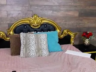 Live sex webcam photo for KendraTess #252134799