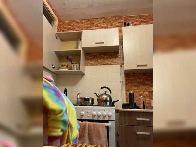 Live sex webcam photo for KiraLiLime #287989970