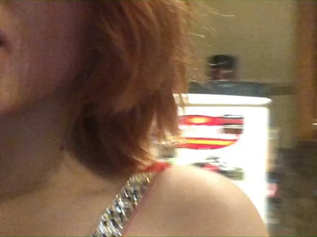 Live sex webcam photo for NaomiBea #241124344