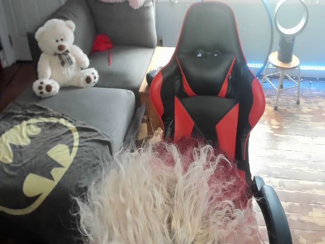 Live sex webcam photo for Janrubygirl #253529821