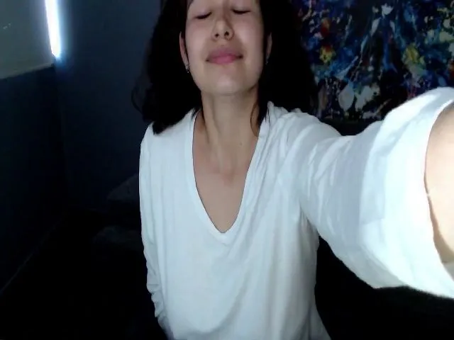 Live sex webcam photo for Jade_leon_ #254911104