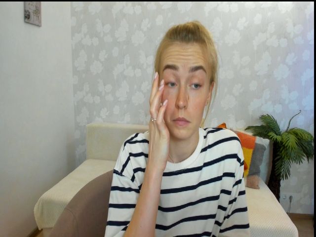 Live sex webcam photo for MissisRexa #253778364