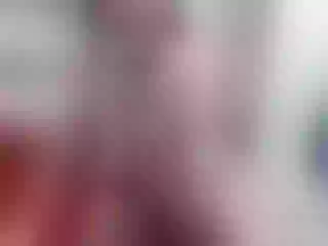 Live sex webcam photo for JullieMilf #262573048