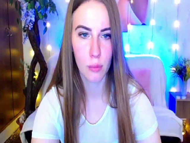 Live sex webcam photo for Minni_Mouse_ #260792288