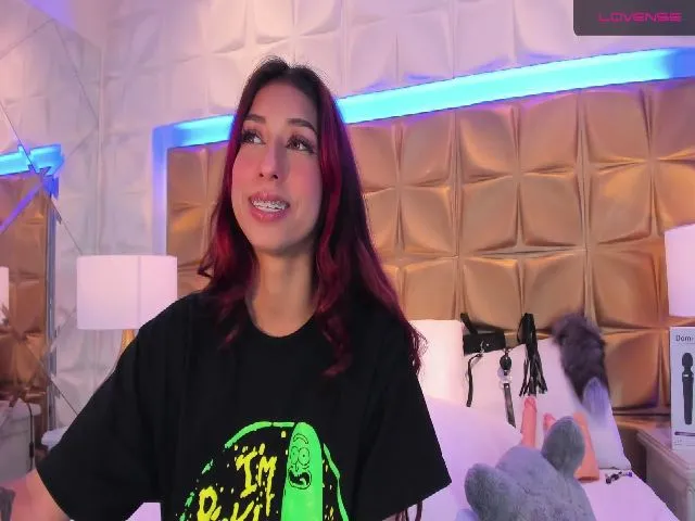 Live sex webcam photo for CandyLaw_ #256297449