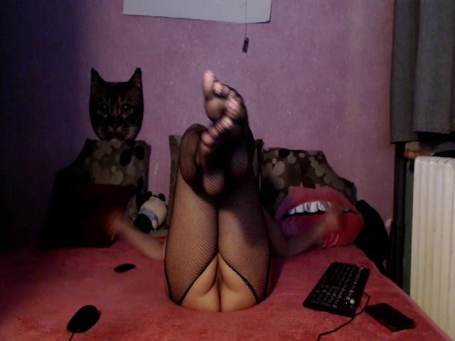 Live sex webcam photo for IamMiky #253226246