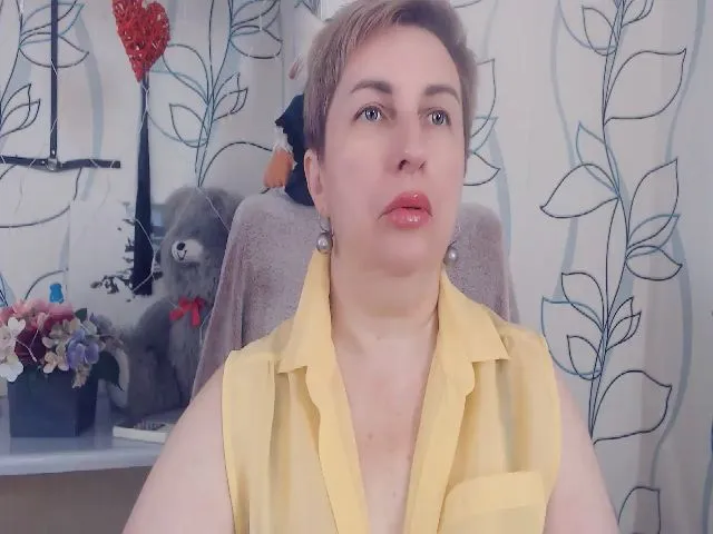 Live sex webcam photo for DepravedMadam #265329433