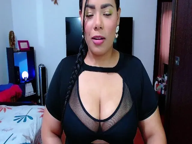 Live sex webcam photo for Destiny_Sweet #261561746