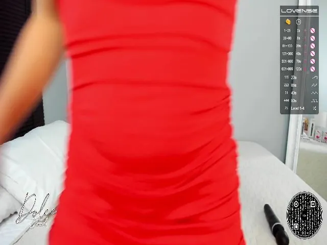 Live sex webcam photo for Dolce_chanel #265213317