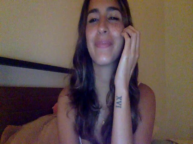 Live sex webcam photo for FreckledPoni #257222364