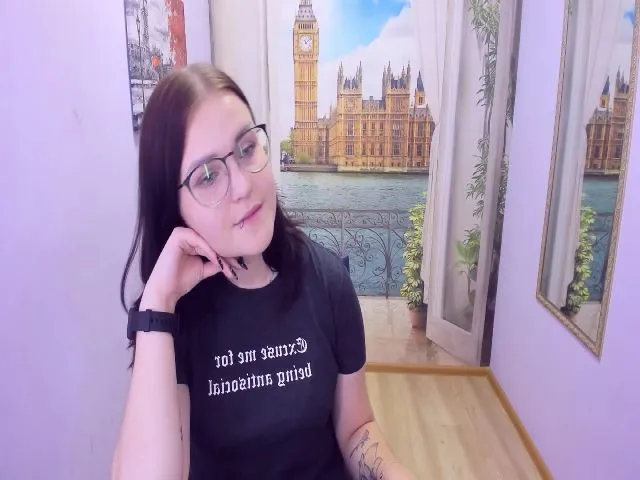 Live sex webcam photo for EvaMild #262362994