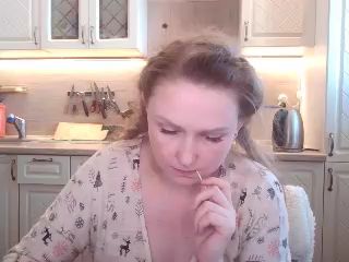 Live sex webcam photo for JaneGrey111 #251830336