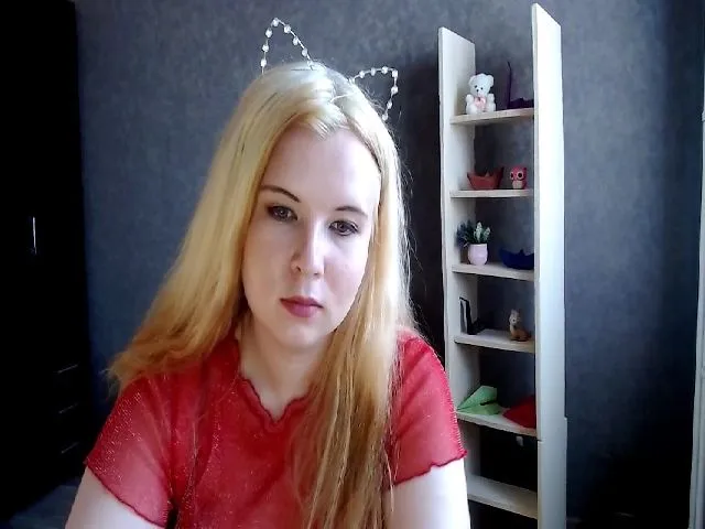 Live sex webcam photo for Melina_Top #264657640