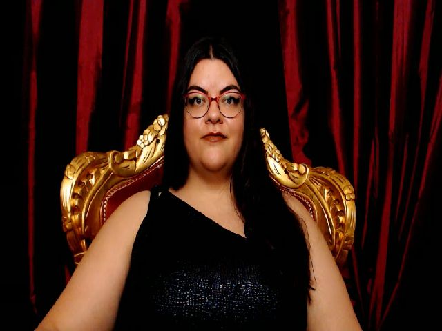 Live sex webcam photo for MissLillyBBW #255976172