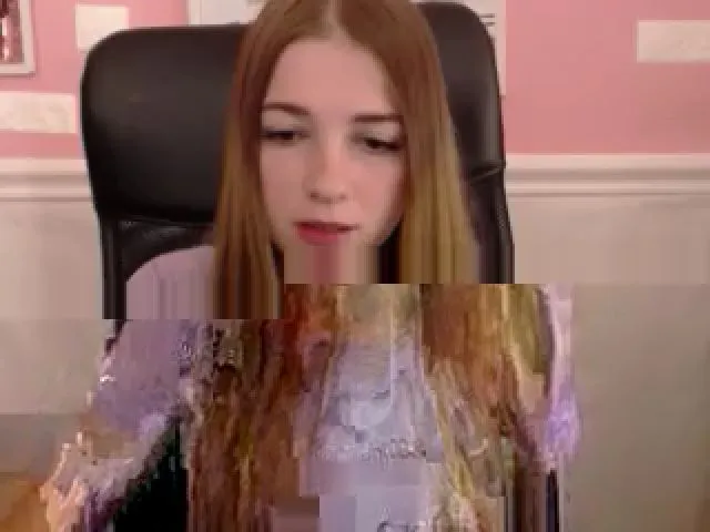 Live sex webcam photo for EmiStern #253343281