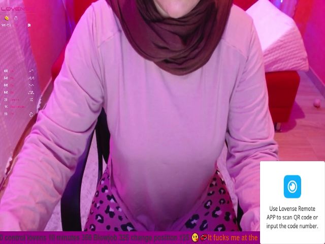 Live sex webcam photo for Sexyalicia4 #264174991